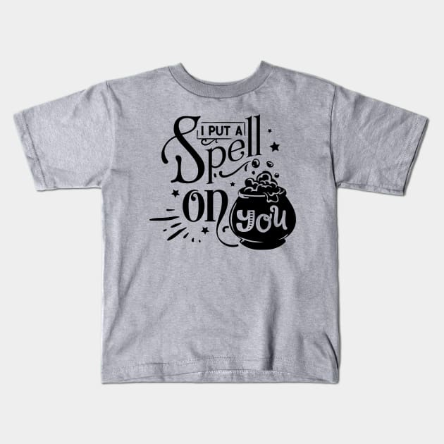 I put a spell on you Kids T-Shirt by gummytee